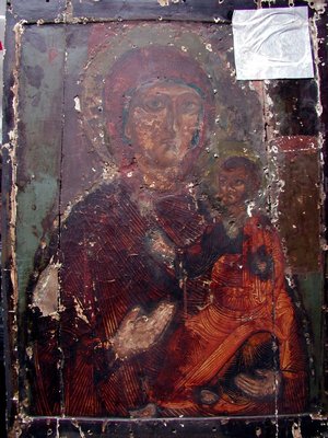 Состояние иконы до поступления на реставрацию. Фото 2 ноября 2003 года 2. Состояние иконы до поступления на реставрацию. Фото 2 ноября 2003 года